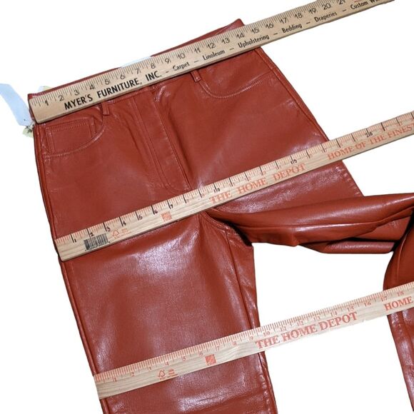 NWT Aritzia Wilfred The Melina high-waisted vegan leather pant in revel red 8 - Picture 3 of 11